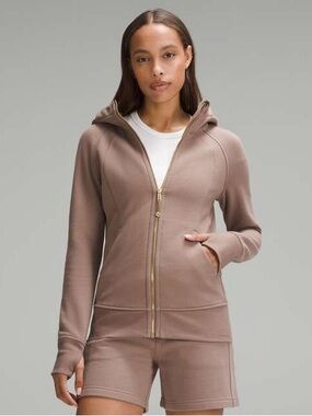 Lululemon Scuba Full-Zip Hoodie in the color Taupetastic  Size 10
